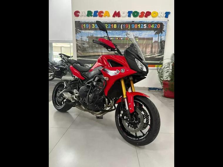 Yamaha MT-09 Vermelho 6