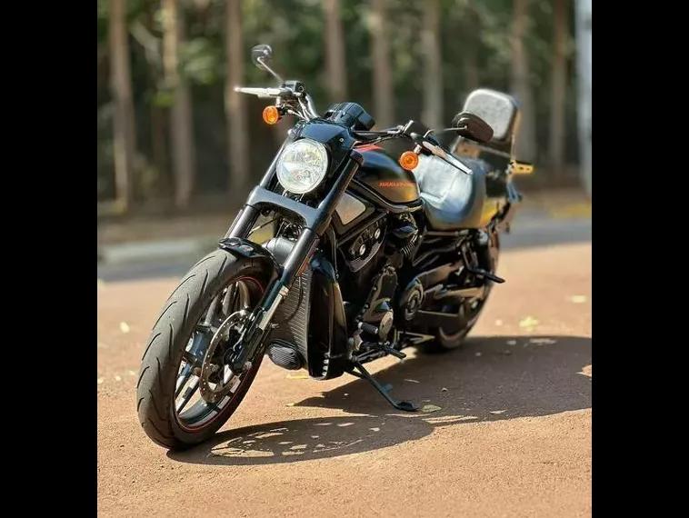 Harley-Davidson V-Rod Preto 2