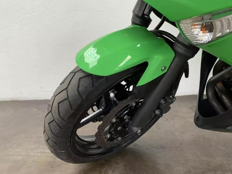 Kawasaki Ninja Verde 8