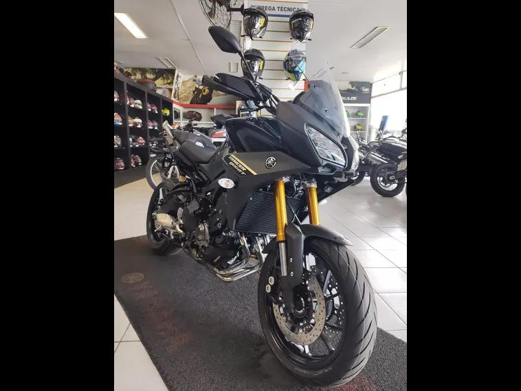 Yamaha MT-09 Preto 3