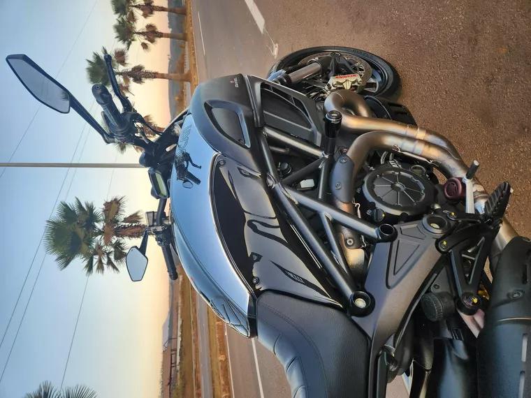 Ducati Diavel Prata 8