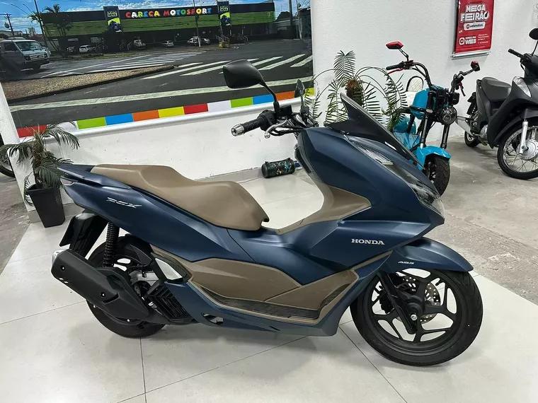 Honda PCX Azul 4