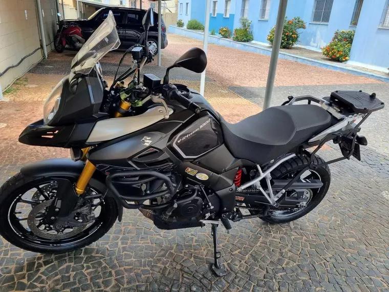 Suzuki V-Strom Preto 2