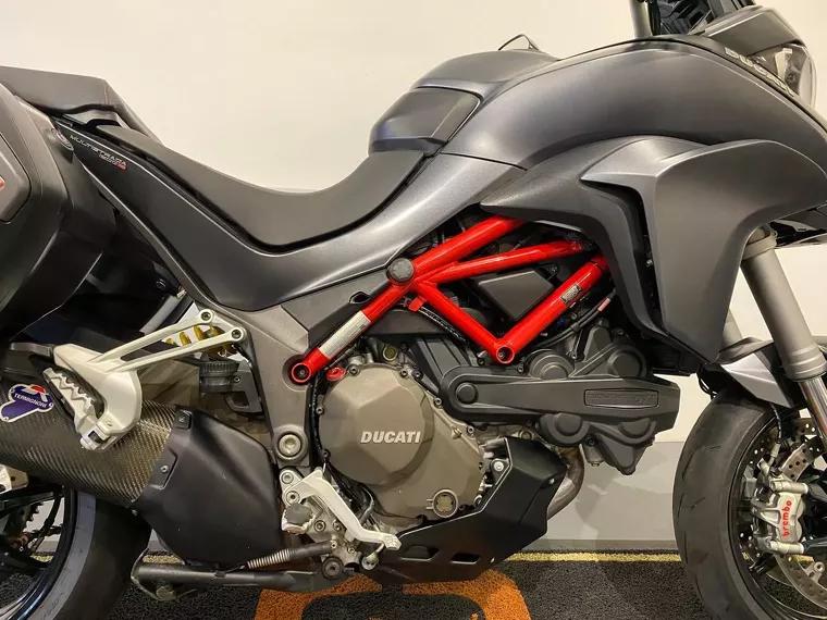 Ducati Multistrada Cinza 2