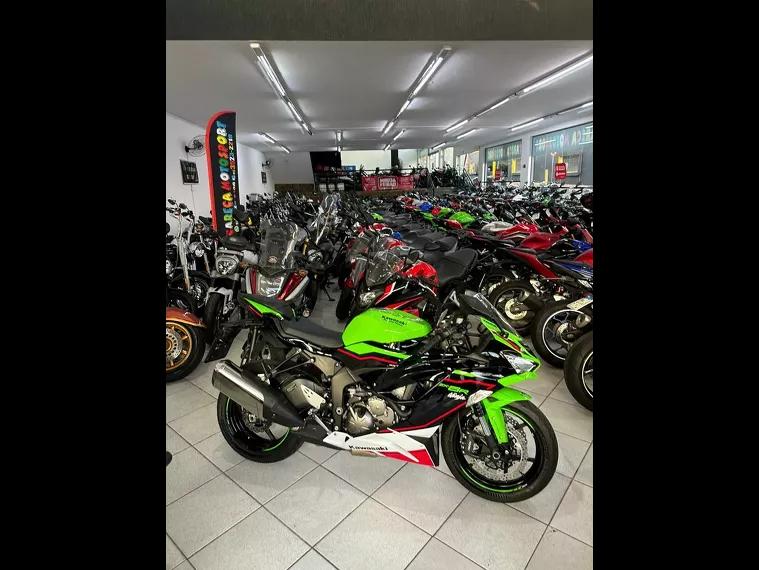 Kawasaki Ninja Verde 16