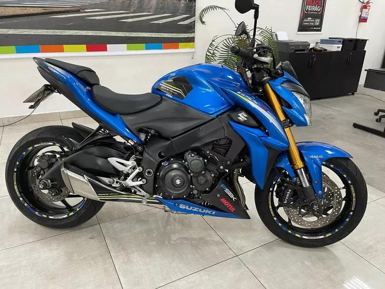 Suzuki GSX-S Azul 24