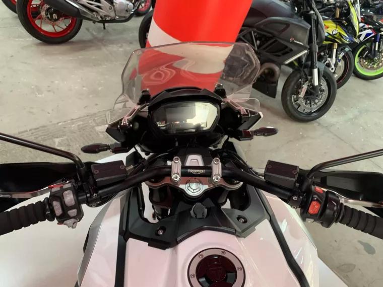 Triumph Tiger 1200 Branco 14