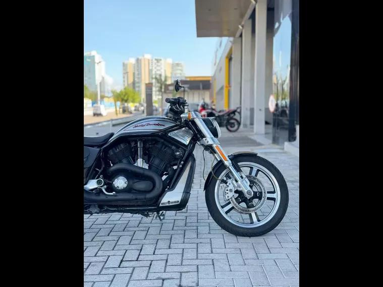 Harley-Davidson V-Rod Preto 11