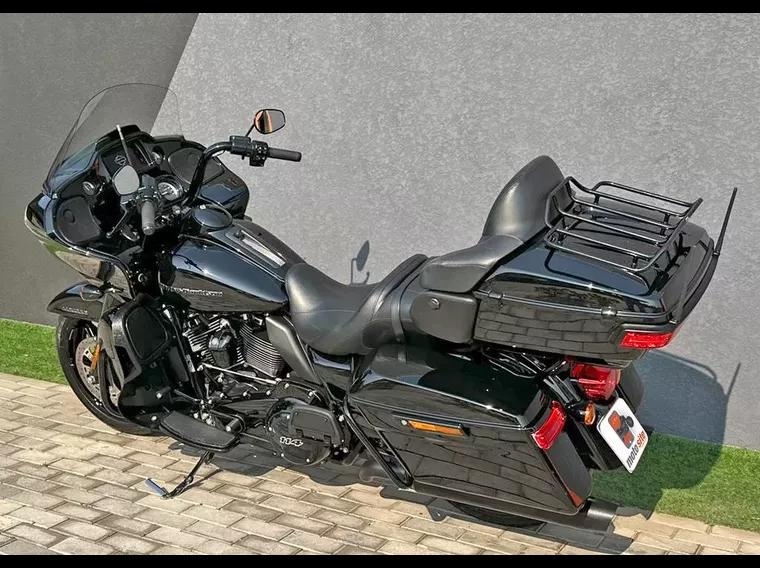 Harley-Davidson Road Glide Preto 6