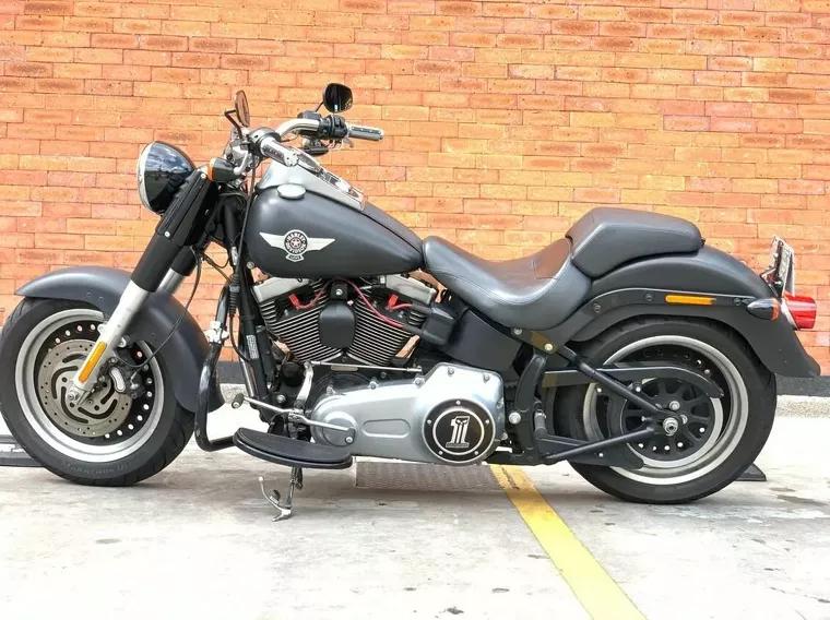 Harley-Davidson Fat Boy Preto 11