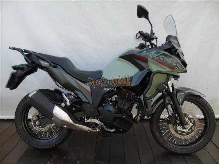 Kawasaki Versys Cinza 1