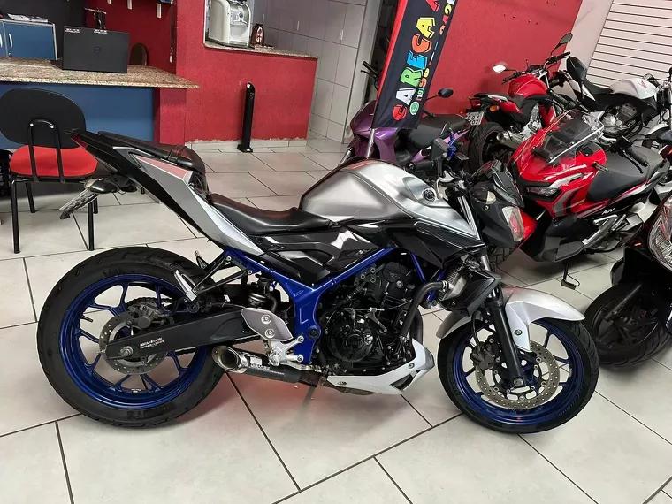 Yamaha MT-03 Cinza 6