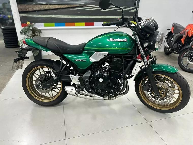 Kawasaki Z 650 Verde 1