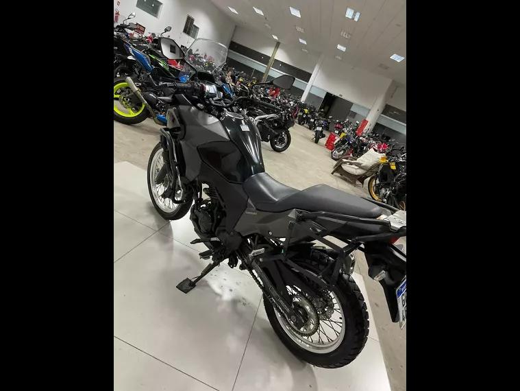 Kawasaki Versys Preto 7