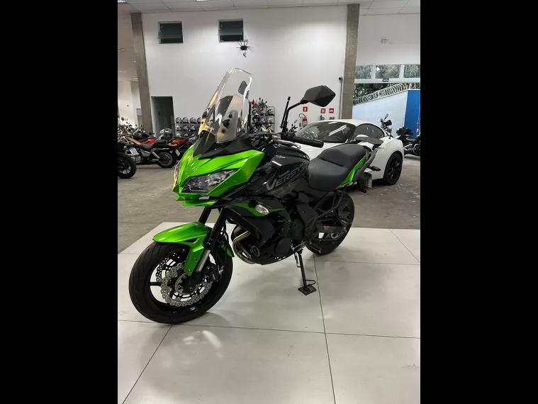 Kawasaki Versys Preto 11