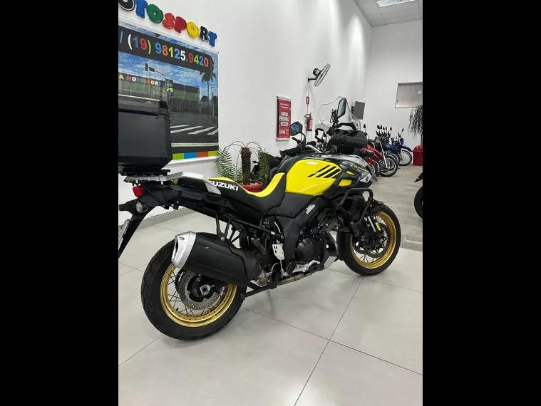 Suzuki V-Strom Amarelo 15