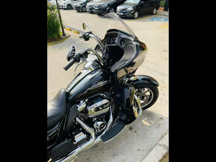 Harley-Davidson Road Glide Preto 9