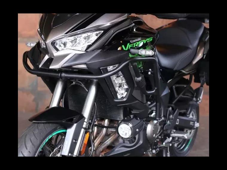 Kawasaki Versys Cinza 6