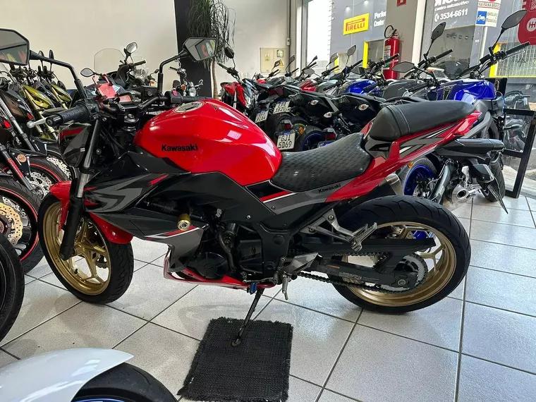 Kawasaki Z Vermelho 2