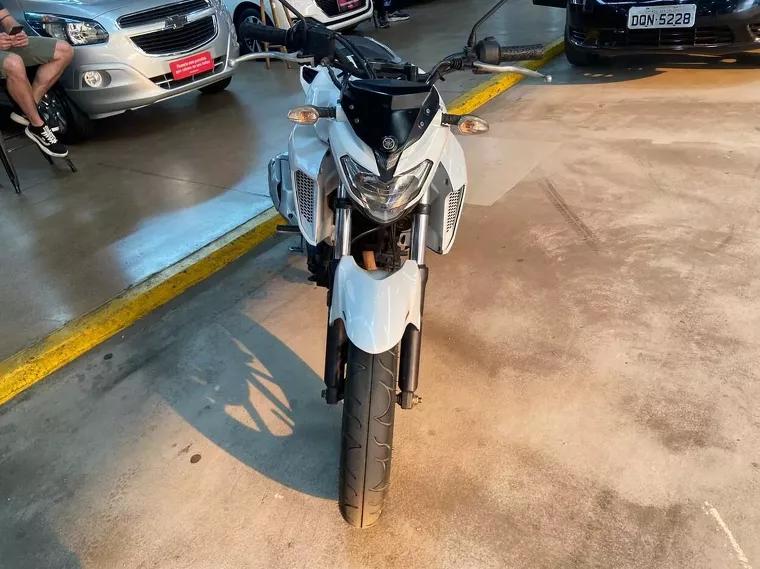 Yamaha Fazer 250 Branco 4