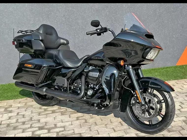 Harley-Davidson Road Glide Preto 1