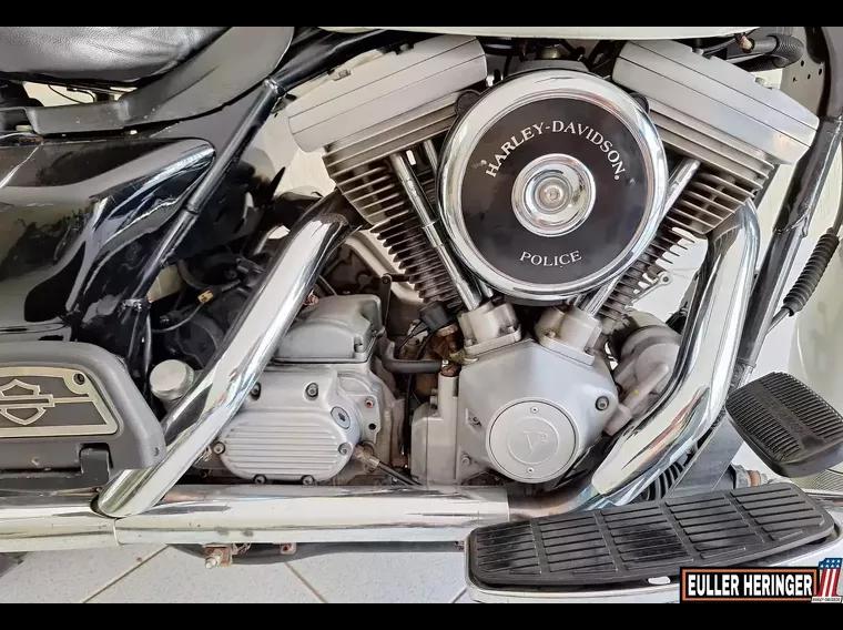 Harley-Davidson Road King Branco 8