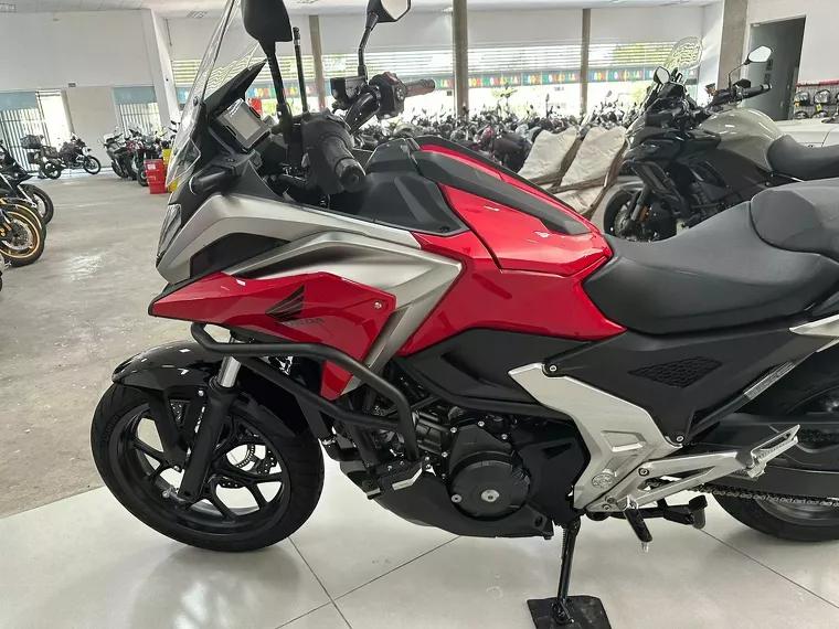 Honda NC Vermelho 18