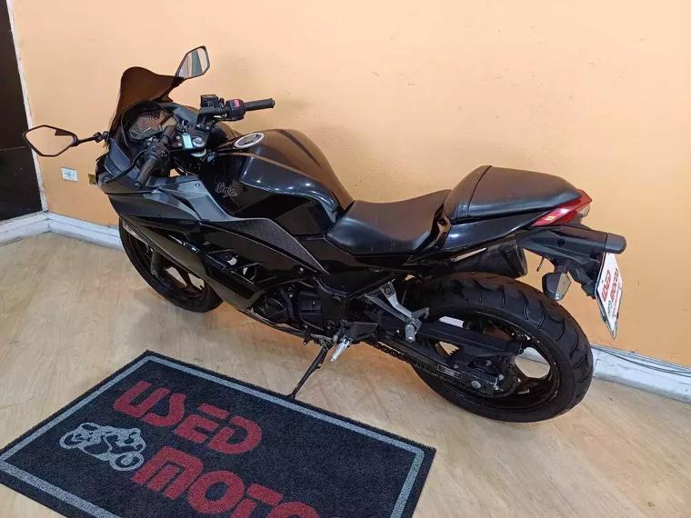 Kawasaki Ninja Preto 9