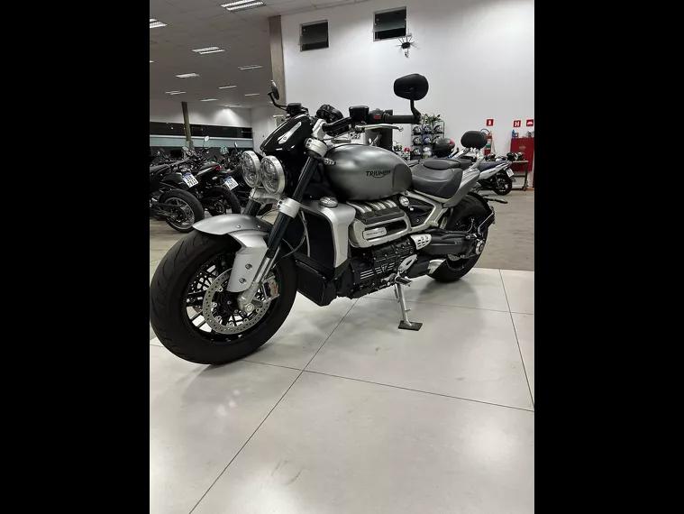 Triumph Rocket III Prata 6