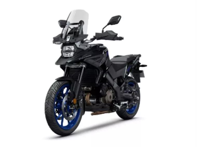 Suzuki V-Strom Preto 4