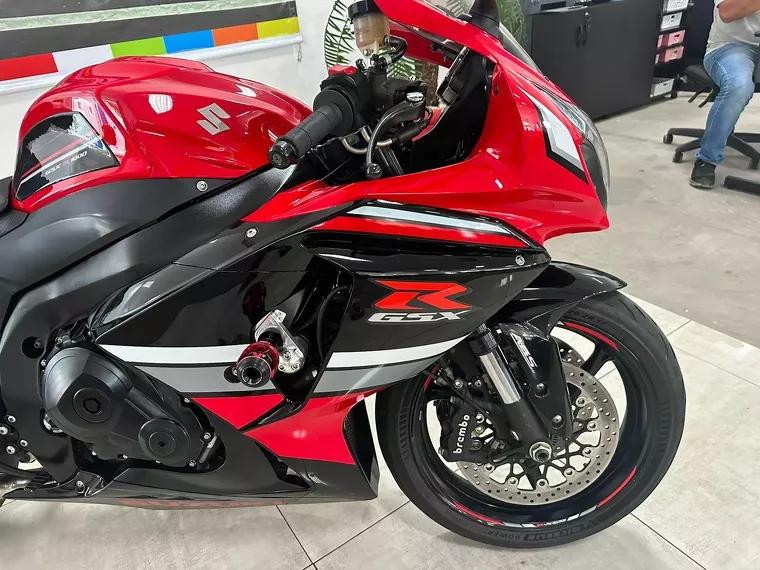 Suzuki GSX-R Vermelho 25