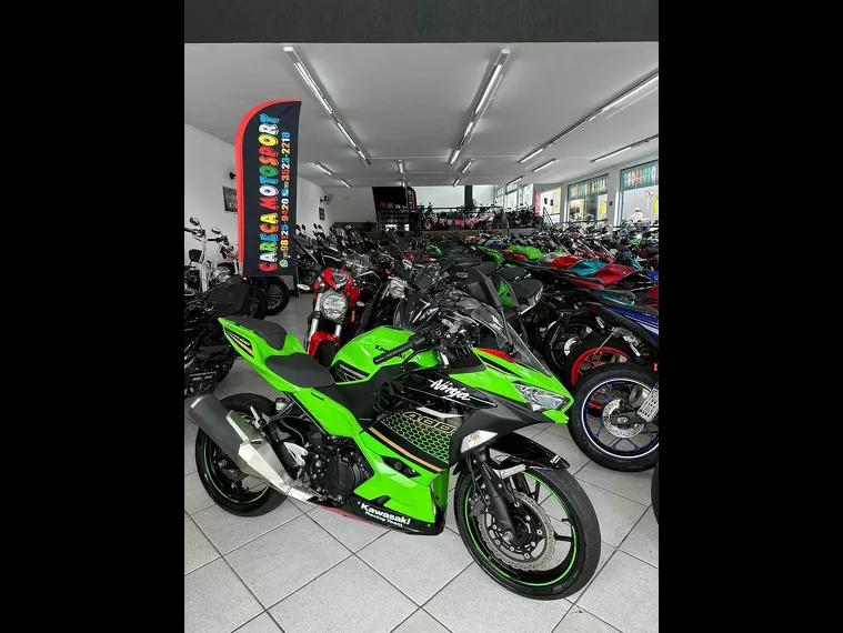 Kawasaki Ninja Verde 3