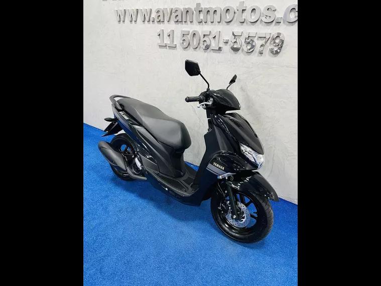 Yamaha Fluo Preto 4