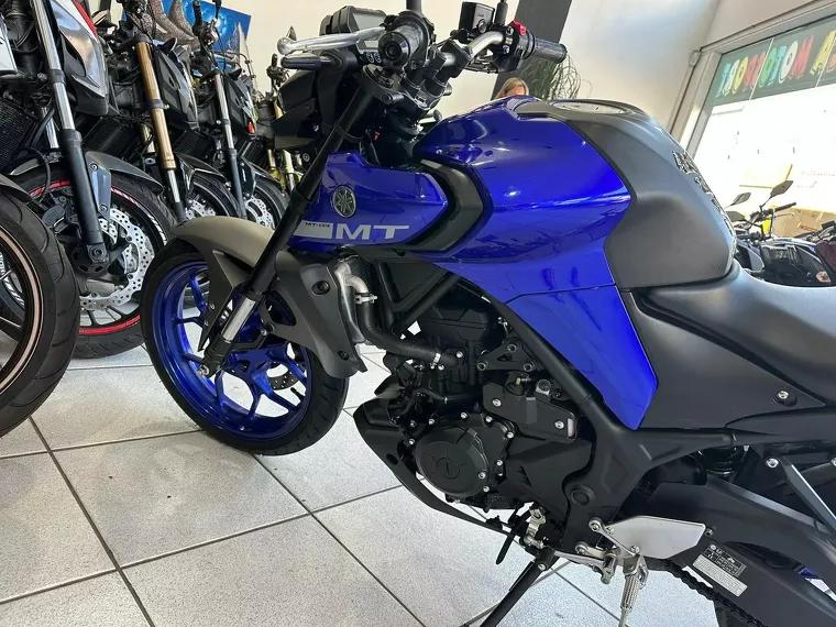 Yamaha MT-03 Azul 16