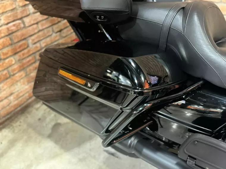 Harley-Davidson Road Glide Preto 7