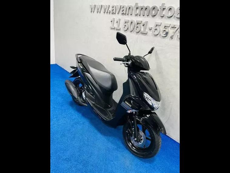 Yamaha Fluo Preto 4