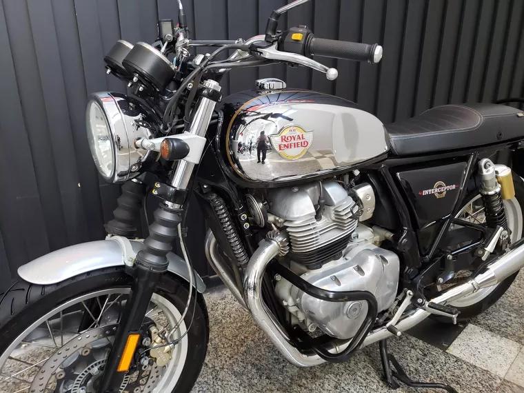 Royal Enfield Interceptor Prata 16