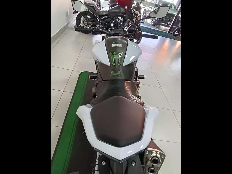 Kawasaki Z Branco 5