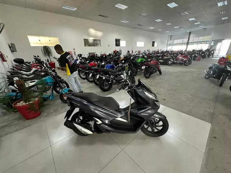 Honda PCX Cinza 4