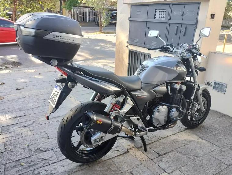 Honda CB 1300 Cinza 3