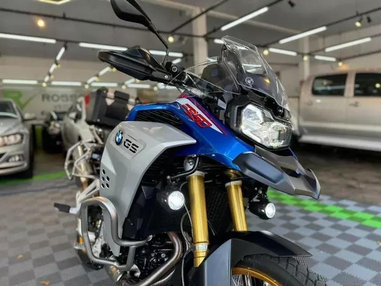 BMW F 850 Azul 8