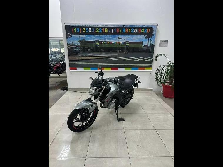 Honda CB Twister Branco 18