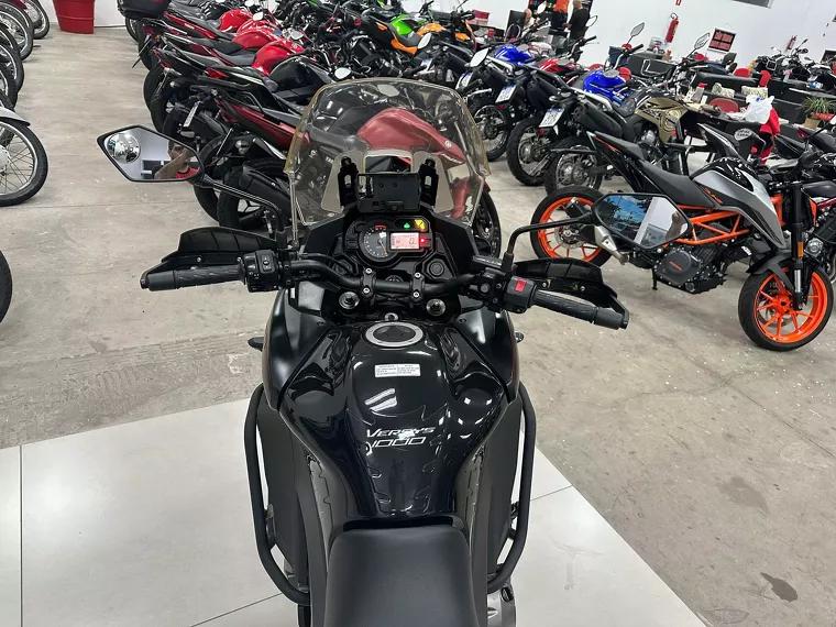 Kawasaki Versys Preto 20