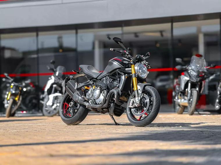 Ducati Monster Cinza 1