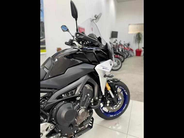 Yamaha MT-09 Preto 12