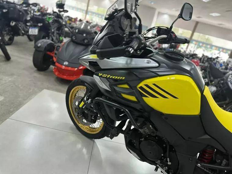 Suzuki V-Strom Amarelo 6