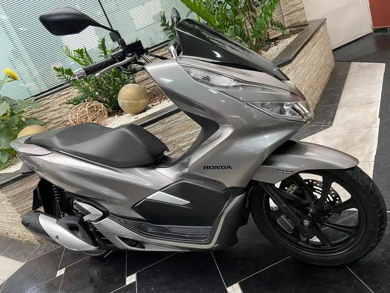 Honda PCX Prata 4