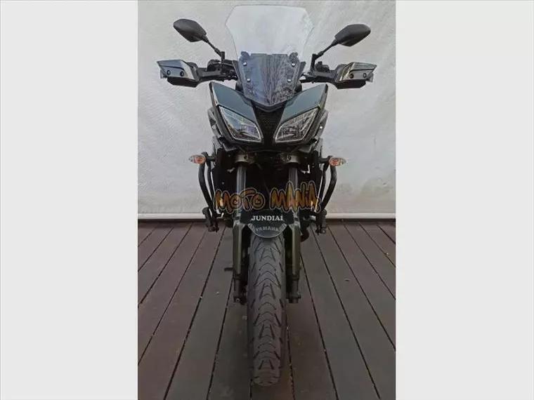 Yamaha MT-09 Cinza 14