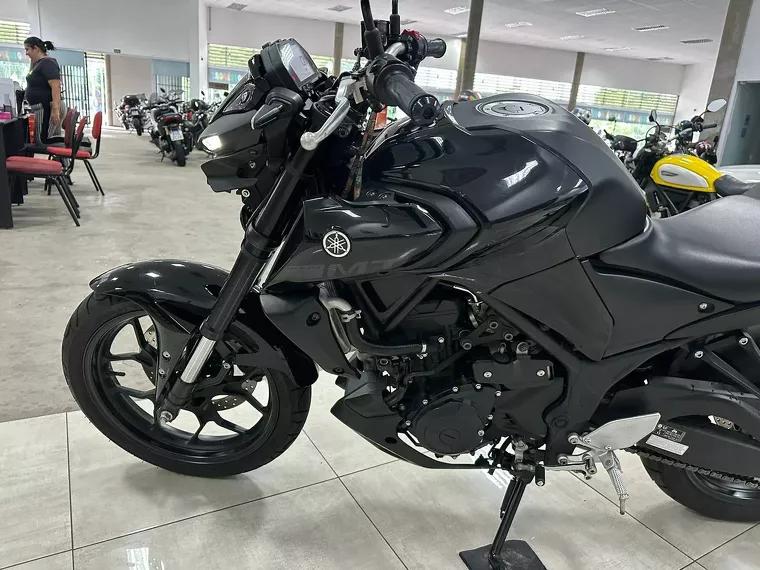 Yamaha MT-03 Preto 5