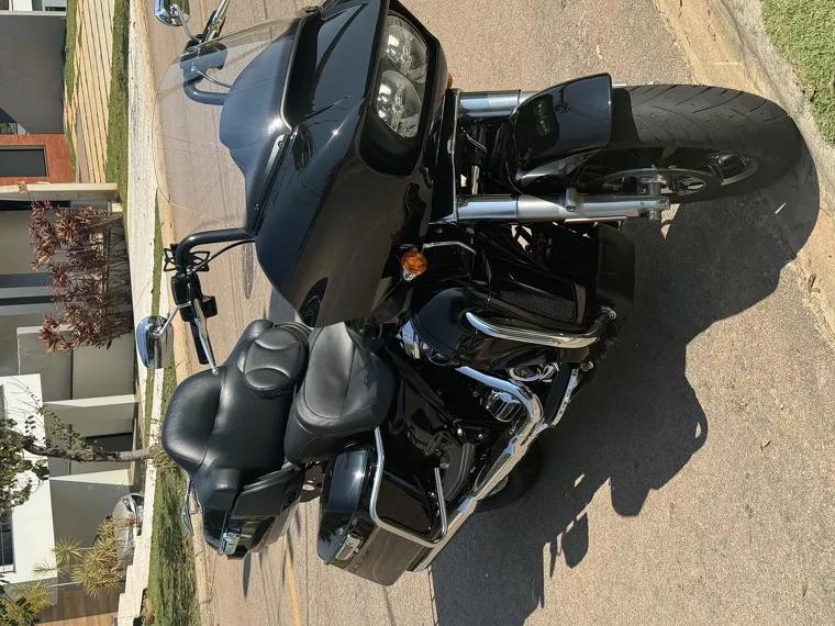 Harley-Davidson Road Glide Preto 2